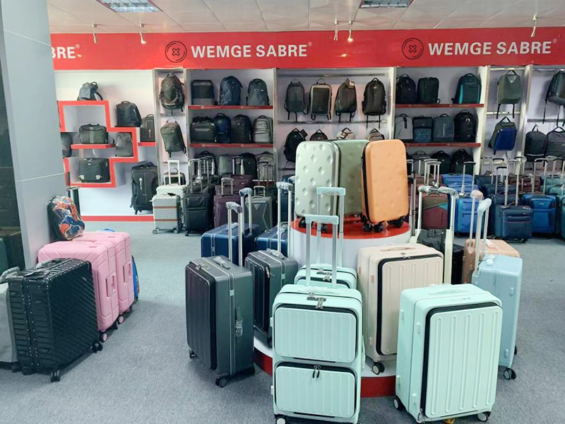 Guangzhou Saber Travel Bags&Accessories Co., Ltd 