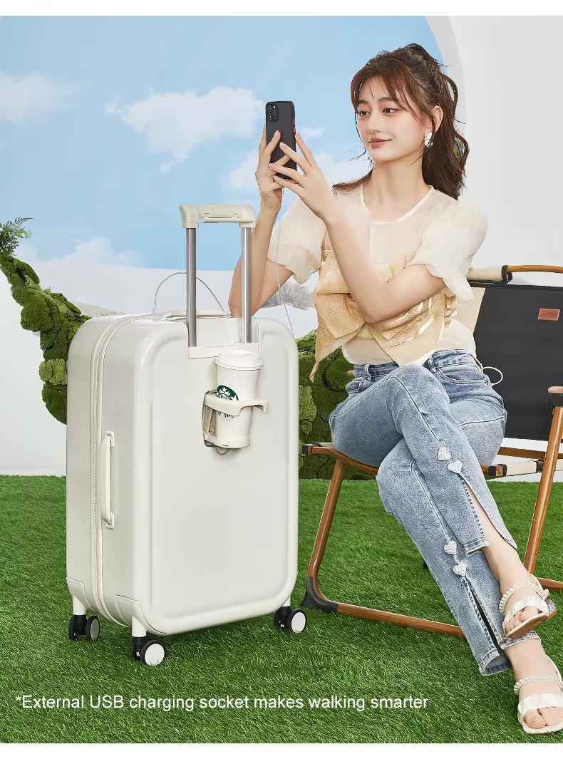 carry on luggage with usb port